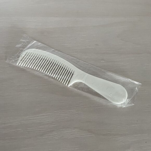 Vintage NEW Estee Lauder Comb White 6.5” Inches - Picture 1 of 2